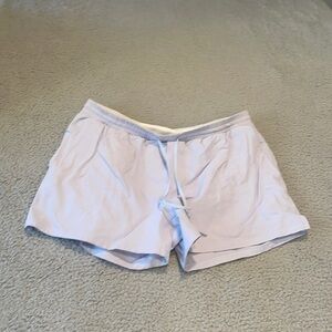 Lululemon Pool Short 5"
Blue size XXL